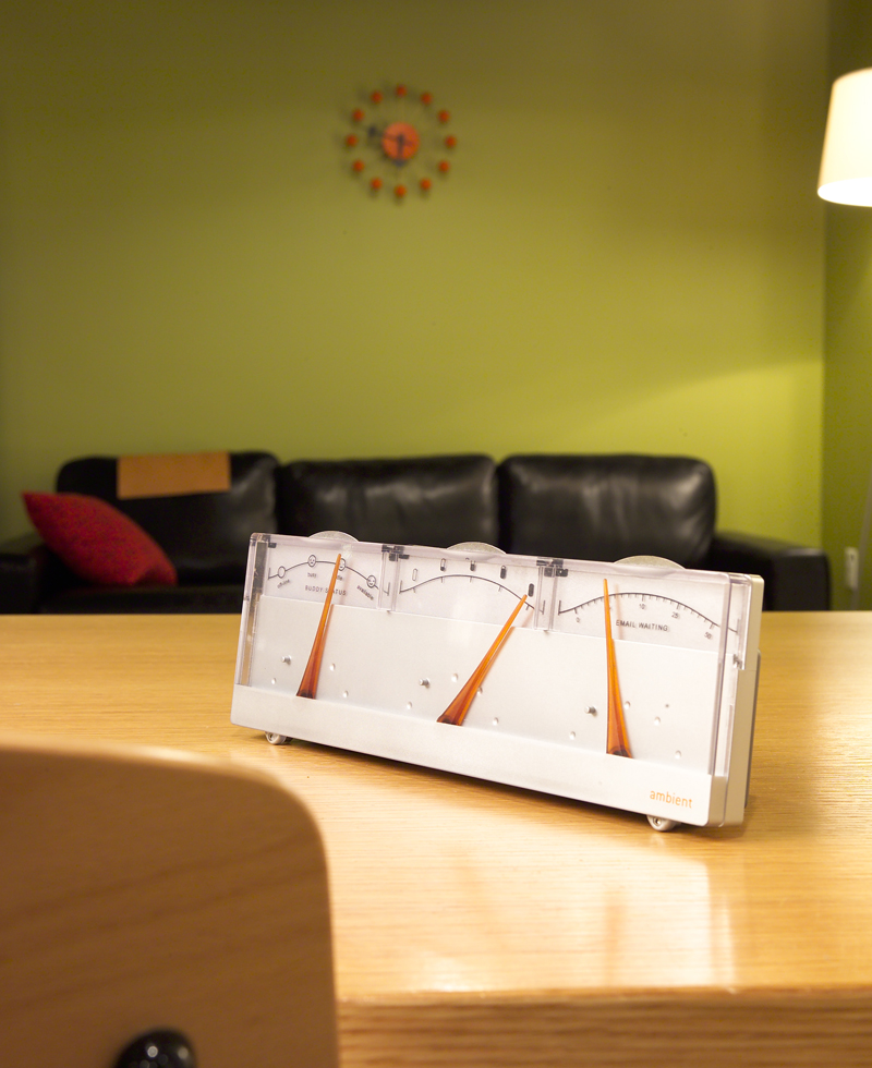 Dash_livingroom_med